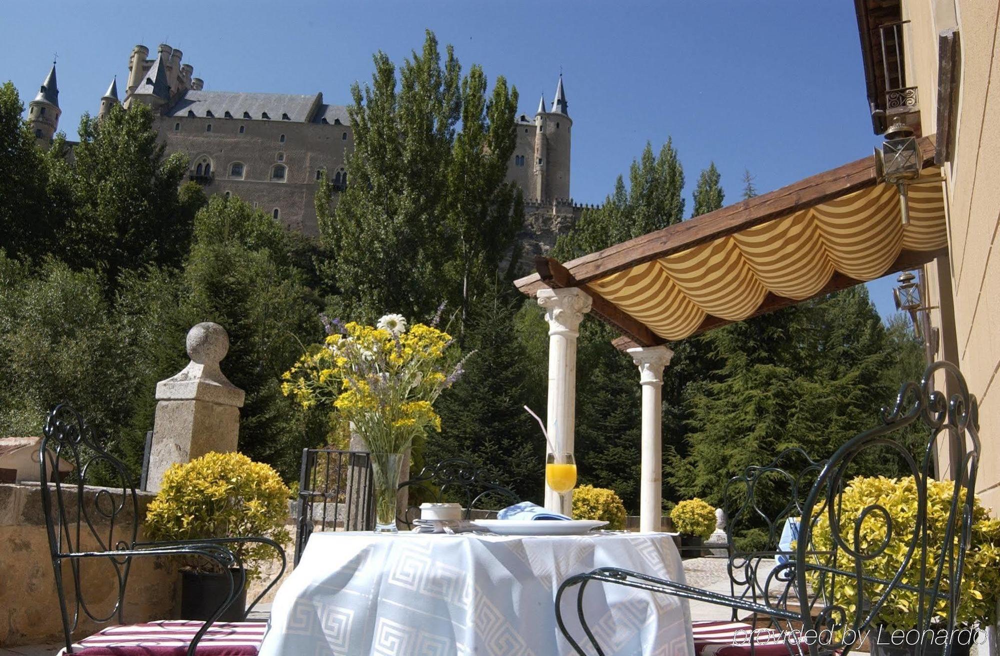 Hotel Alcazar Segóvia Restaurante foto